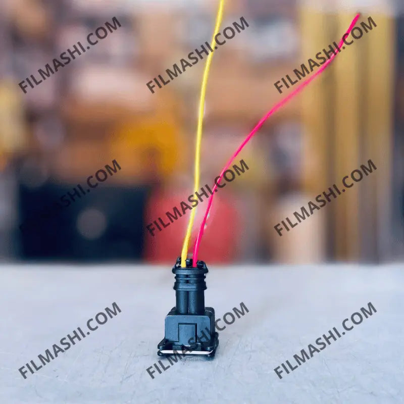 F0001 Fiche Électrique Mano - filmashi
