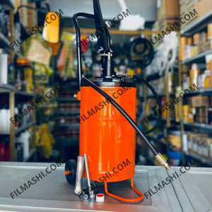 Graisseuse mobile 10kg avec flexible haute pression référence PGM10KG